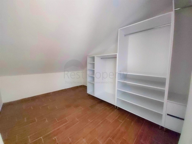 Квартира планировки 4+1 дуплекс в центре города Анталии 