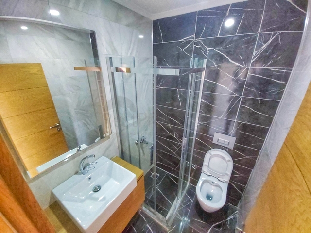 Квартира планировки 4+1 дуплекс в центре города Анталии 