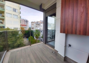 Квартира планировки 4+1 дуплекс в центре города Анталии 