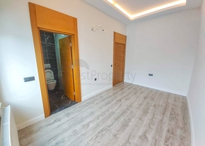 Квартира планировки 4+1 дуплекс в центре города Анталии 