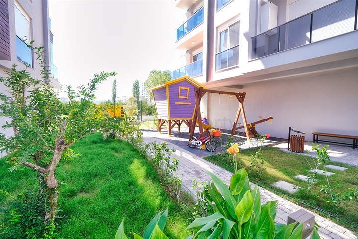 Квартира на аренду в одном из лудших комплексов района Коньяалты  