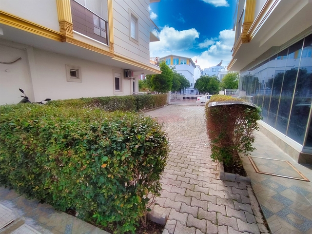 Квартира планировки 1+1 в районе Лара - Анталия 