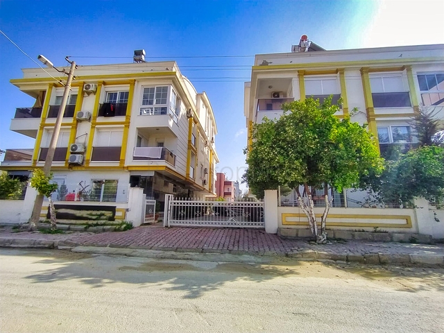 Квартира планировки 1+1 в районе Лара - Анталия 