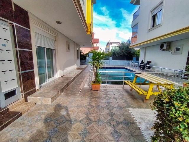 Квартира планировки 1+1 в районе Лара - Анталия 