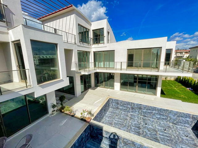 Виллы в районе Белек - Анталия 