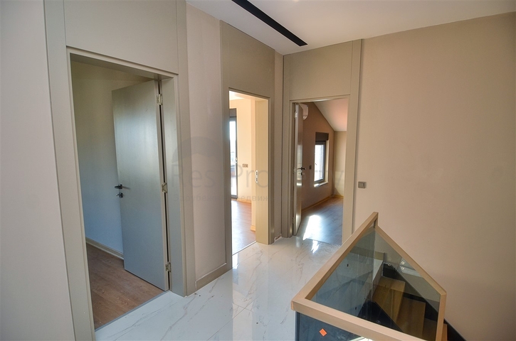 Квартиры планировки 4+1 в районе Коньяалты - Анталия 