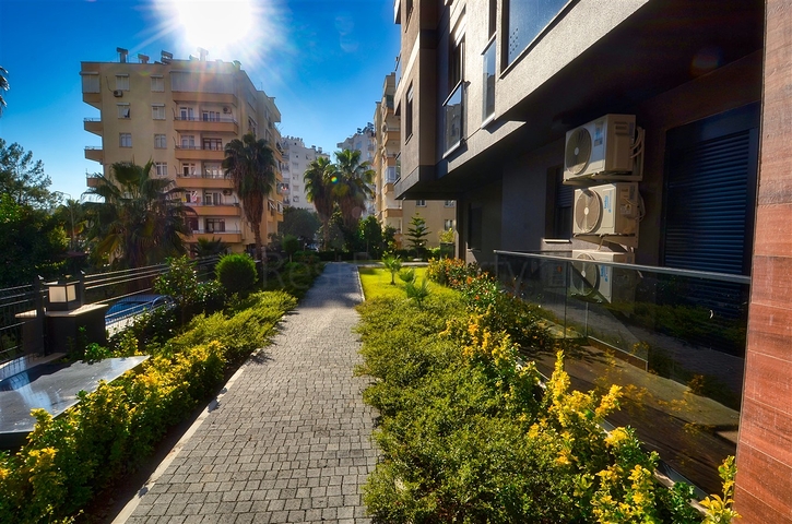 Квартиры планировки 4+1 в районе Коньяалты - Анталия 