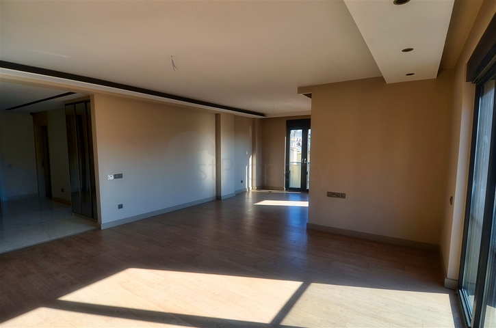 Квартиры планировки 4+1 в районе Коньяалты - Анталия 