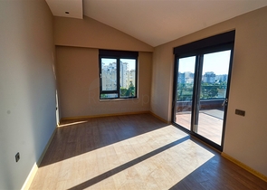 Квартиры планировки 4+1 в районе Коньяалты - Анталия 