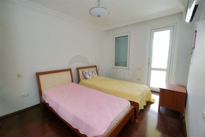 Просторная квартира планировки 4+1 в микрорайоне Лиман - Анталия 