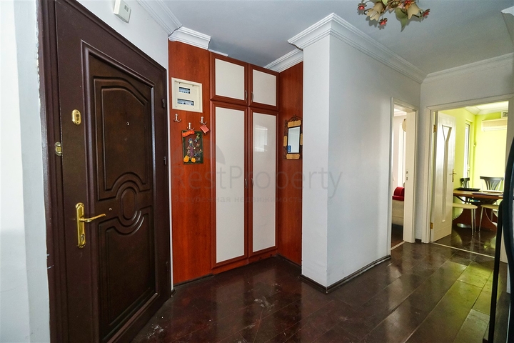 Просторная квартира планировки 4+1 в микрорайоне Лиман - Анталия 