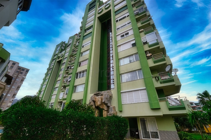 Просторная квартира планировки 4+1 в микрорайоне Лиман - Анталия 