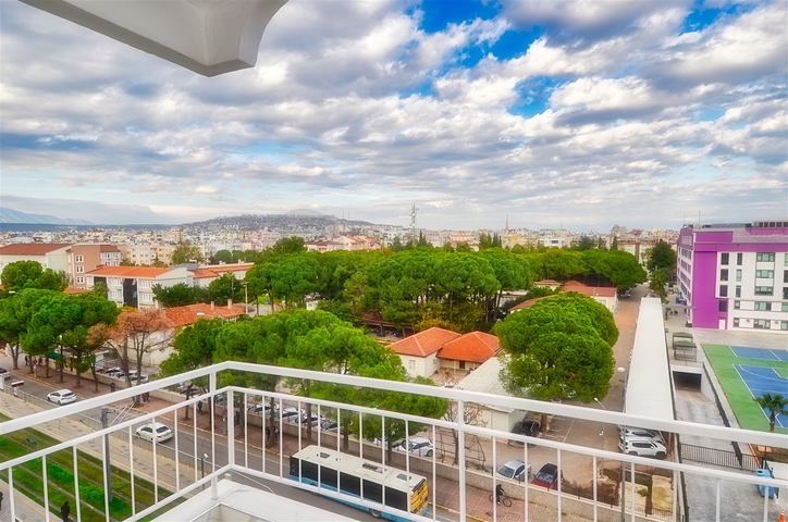 Квартира планировки 3+1 в микрорайоне Гувенлик - Анталия