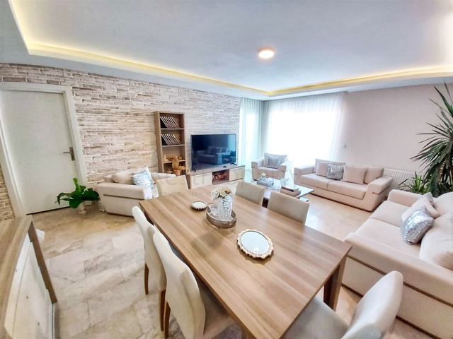 Квартира планировки 4+1 в микрорайоне Сарысу - Анталия 