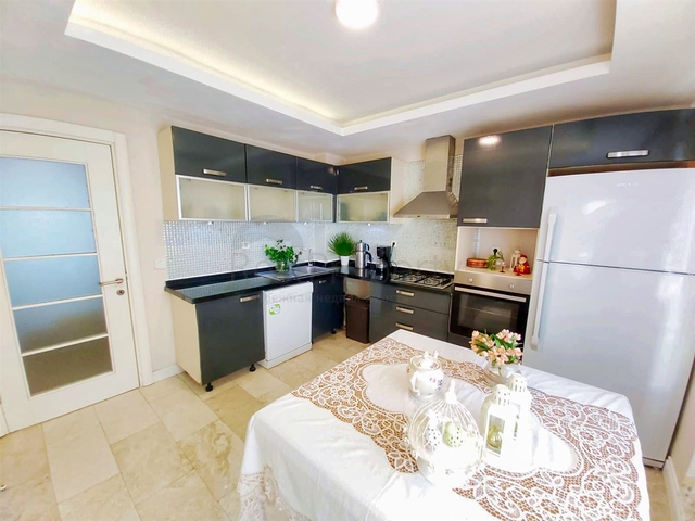 Квартира планировки 4+1 в микрорайоне Сарысу - Анталия 