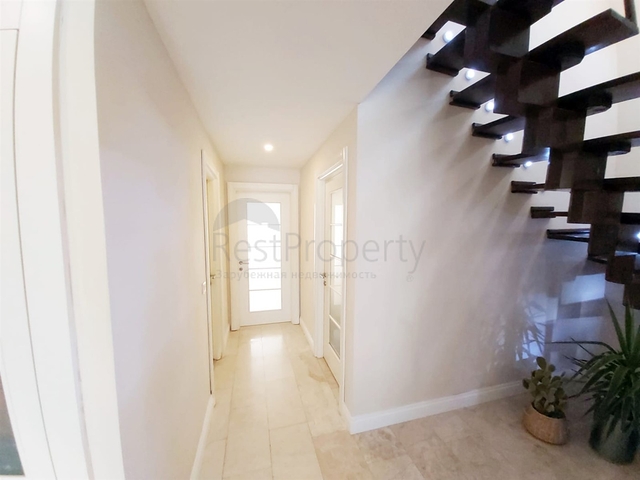 Квартира планировки 4+1 в микрорайоне Сарысу - Анталия 