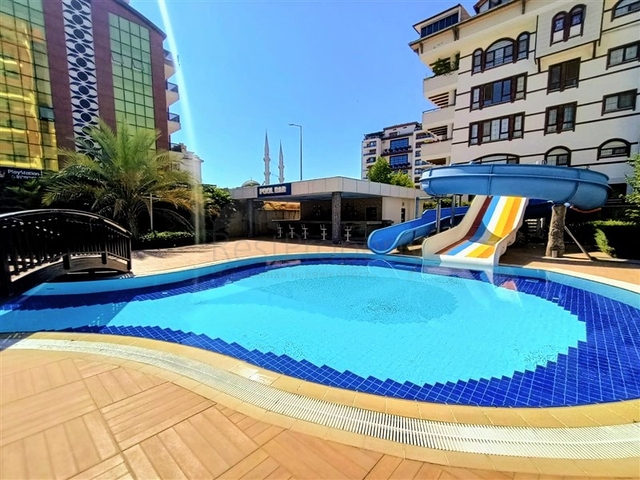 Просторная квартира в комплексе отельного типа