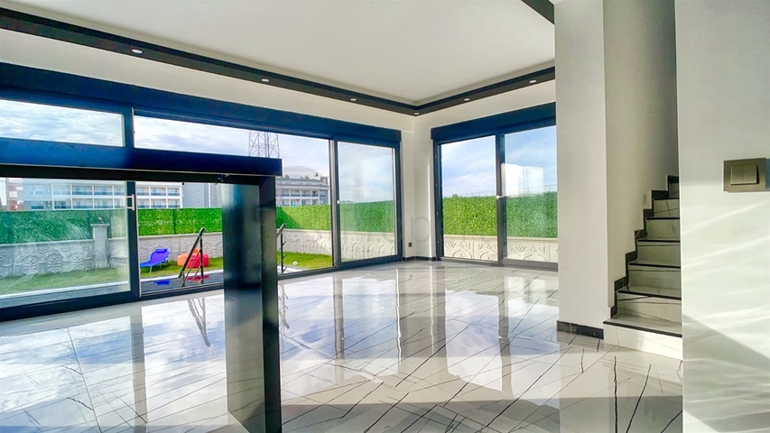 Вилла планировки 5+1 в районе Белек - Анталия 