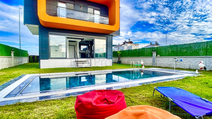 Вилла планировки 5+1 в районе Белек - Анталия 