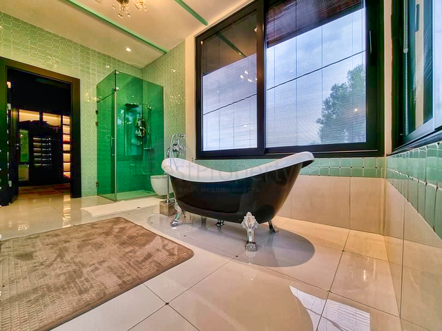 Шикарная Вилла планировки 5+3  в районе Коньяалты - Анталия 