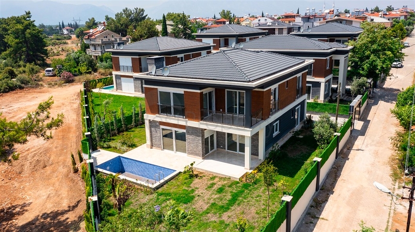 Комплекс Вилл планировки 4+1 в районе Дошемеалты - Анталия 