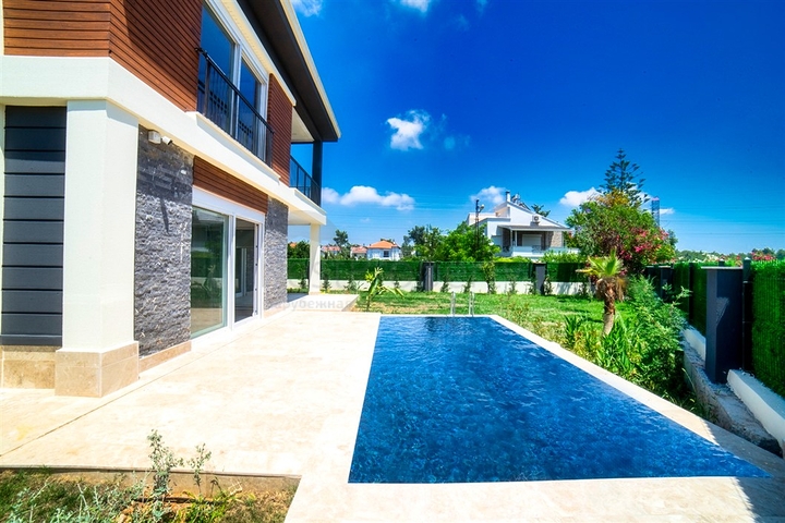 Комплекс Вилл планировки 4+1 в районе Дошемеалты - Анталия 