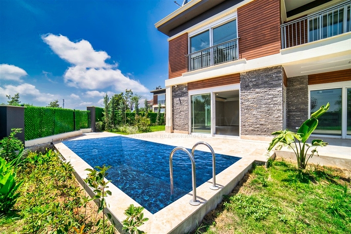 Комплекс Вилл планировки 4+1 в районе Дошемеалты - Анталия 