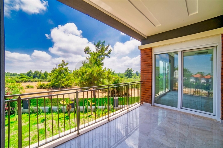 Комплекс Вилл планировки 4+1 в районе Дошемеалты - Анталия 