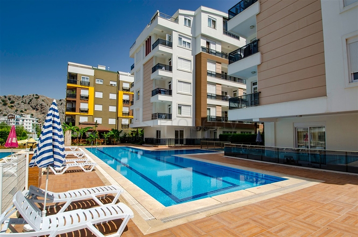 Просторная квартира планировки 2+1 в микрорайоне Лиман - Анталия 