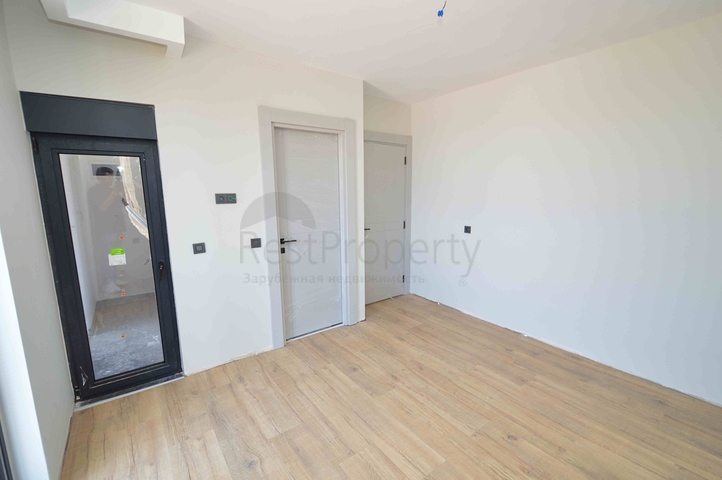 Виллы в комплексе планировки 5+1 в районе Лара - Анталия 