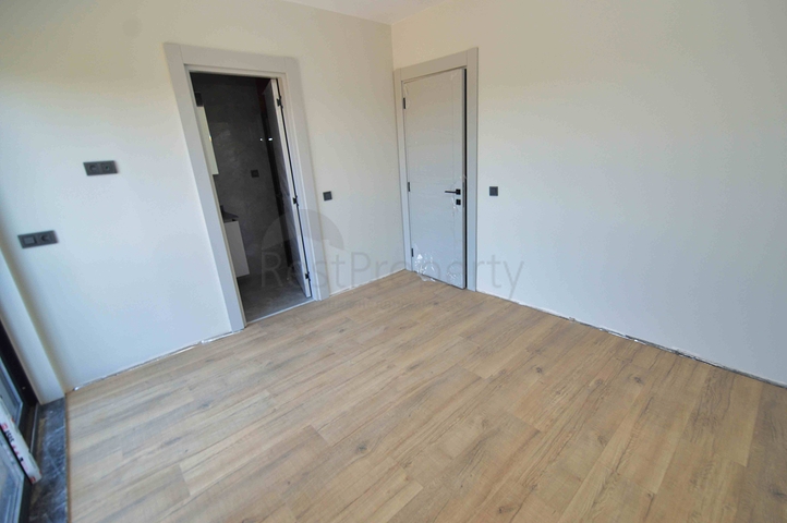 Виллы в комплексе планировки 5+1 в районе Лара - Анталия 