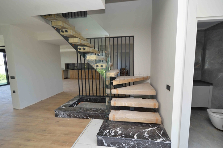 Виллы в комплексе планировки 5+1 в районе Лара - Анталия 