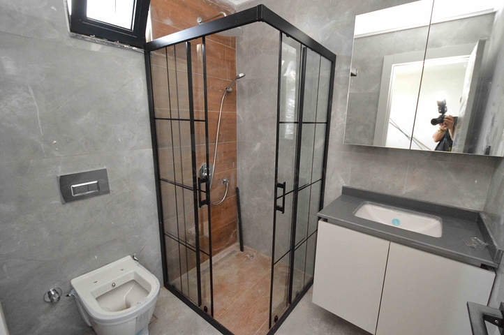 Виллы в комплексе планировки 5+1 в районе Лара - Анталия 