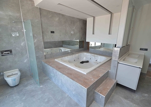 Виллы в комплексе планировки 5+1 в районе Лара - Анталия 