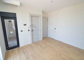 Виллы в комплексе планировки 5+1 в районе Лара - Анталия 