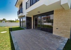 Виллы в комплексе планировки 5+1 в районе Лара - Анталия 