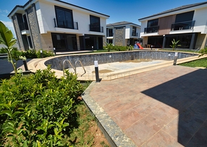 Виллы в комплексе планировки 5+1 в районе Лара - Анталия 