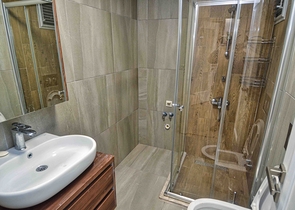 Квартира планировки 2+1 в центре города  Анталия 