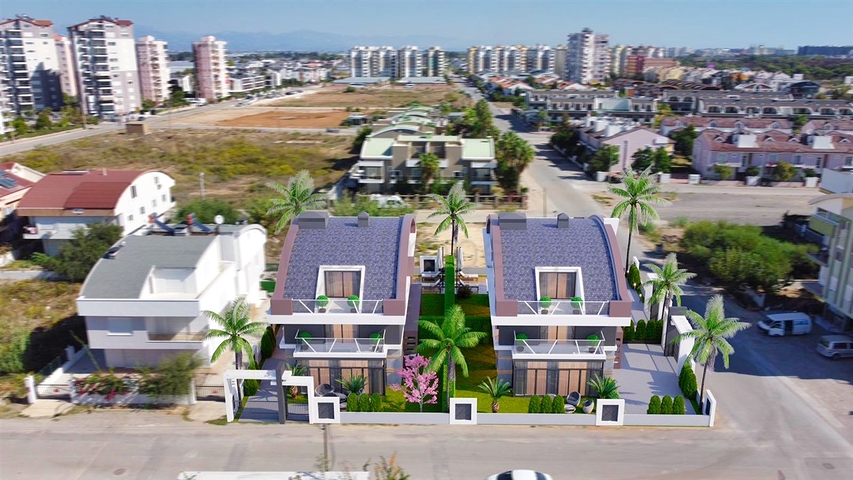 Вилла планировки 4+1 в микрорайоне Гузельоба - Анталия 
