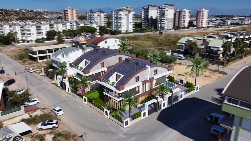 Вилла планировки 4+1 в микрорайоне Гузельоба - Анталия 