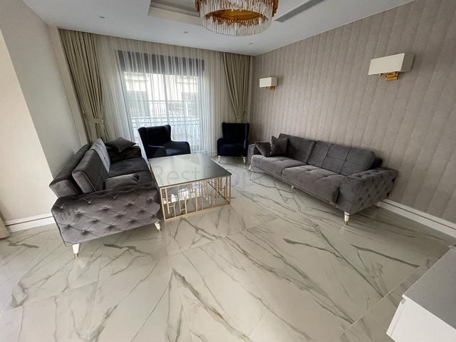 Трехэтажная вилла планировкой 4+1 в районе Белек - Анталия