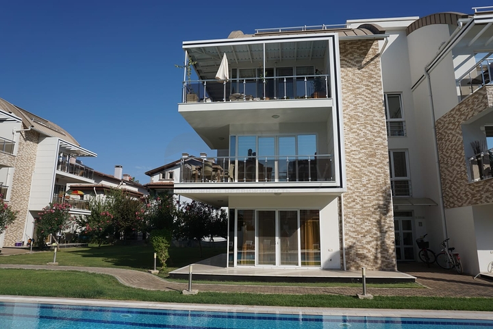 Квартира планировки 2+1 в районе Белек - Анталия 