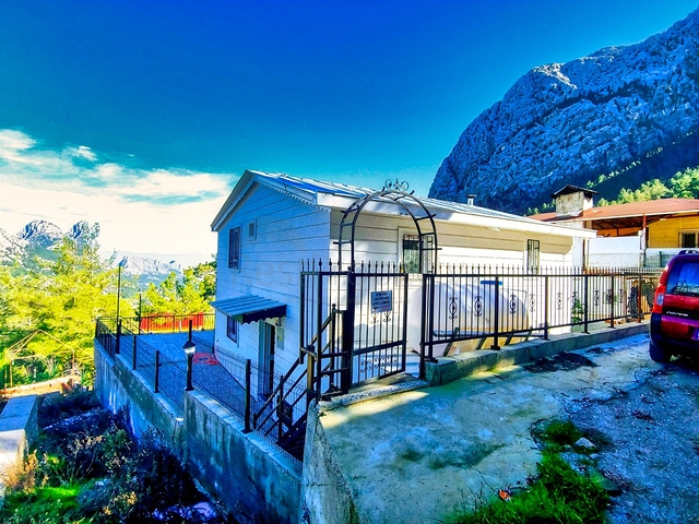 Вилла планировки 3+1 в районе Коньяалты - Анталия 