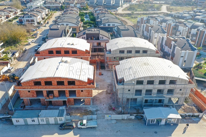 Вилла планировки 7+1 в микрорайоне Моллаюсуф - Анталия 