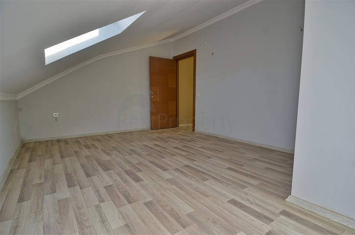 Квартиры планировки 1+1 и 3+1 в микрорайоне Лара - Анталия 