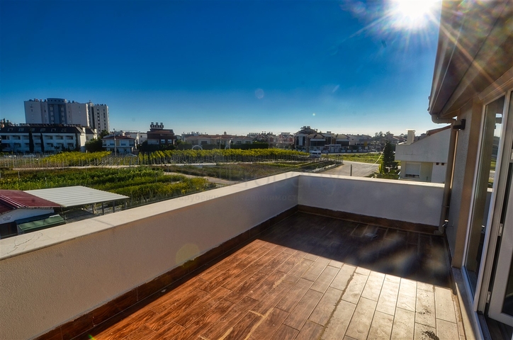 Квартиры планировки 1+1 и 3+1 в микрорайоне Лара - Анталия 