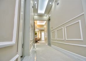 Квартира с мебелью планировки 3+1 в центре города Анталия