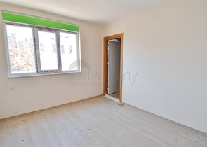 Квартира планировки 2+1 в центре города Анталия 