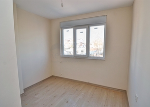 Квартира планировки 2+1 в центре города Анталия 