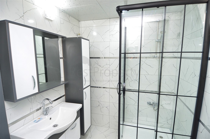 Квартира планировки 2+1 в центре города Анталия 